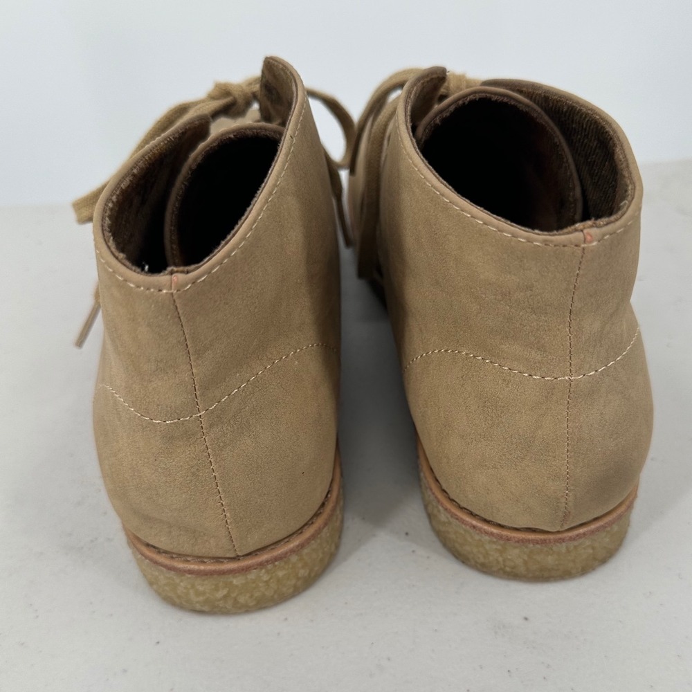 b.o.c. Born Concept Womens Tan Faux Suede Desert Chukka Boots BC0037575 Size 10M - Picture 5 of 8